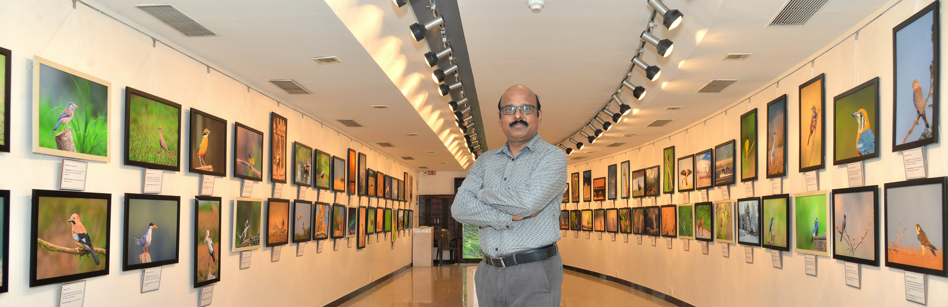 Exhibition at Jehangir Art Gallery Mumbai Dr Vyankatesh Metan TTT
