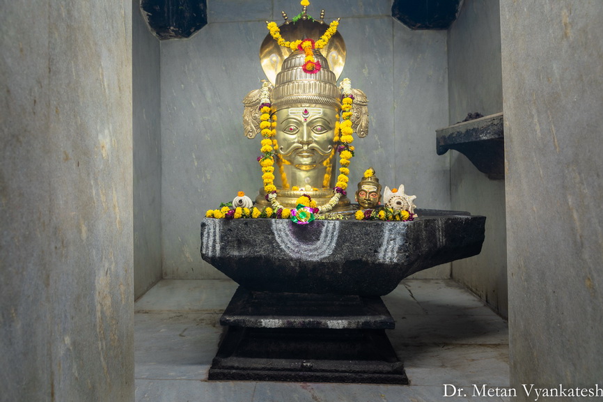 63 Shri Sangmeshwar Temple Hattarsang Kudal sangam Solapur Dr Vyankatesh Metan P6 1
